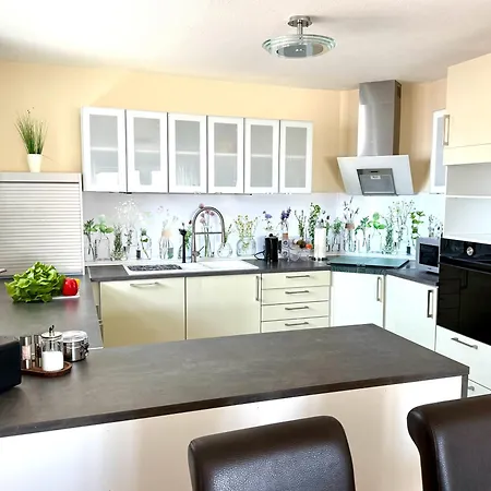 Ihre Pfalz-auszeit, Neu Mit Stil, Balkon Und Traumgarten *