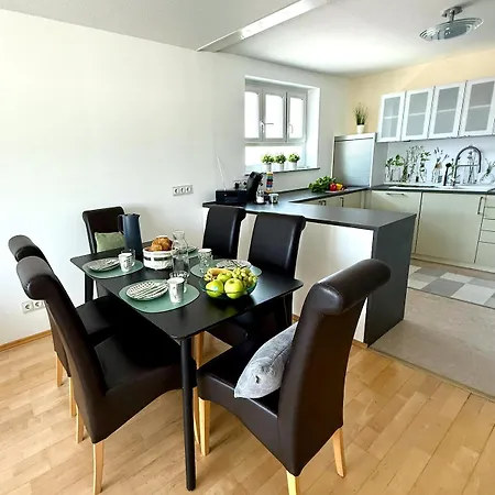 Ihre Pfalz-auszeit, Neu Mit Stil, Balkon Und Traumgarten 公寓