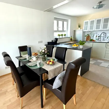 Ihre Pfalz-auszeit, Neu Mit Stil, Balkon Und Traumgarten * Hanhofen